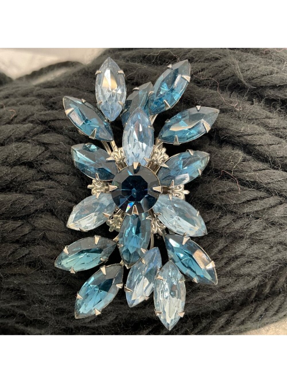 Vintage Blue Rhinestone Floral Brooch Pin With Silver-Tone Setting 2.5 Inches
